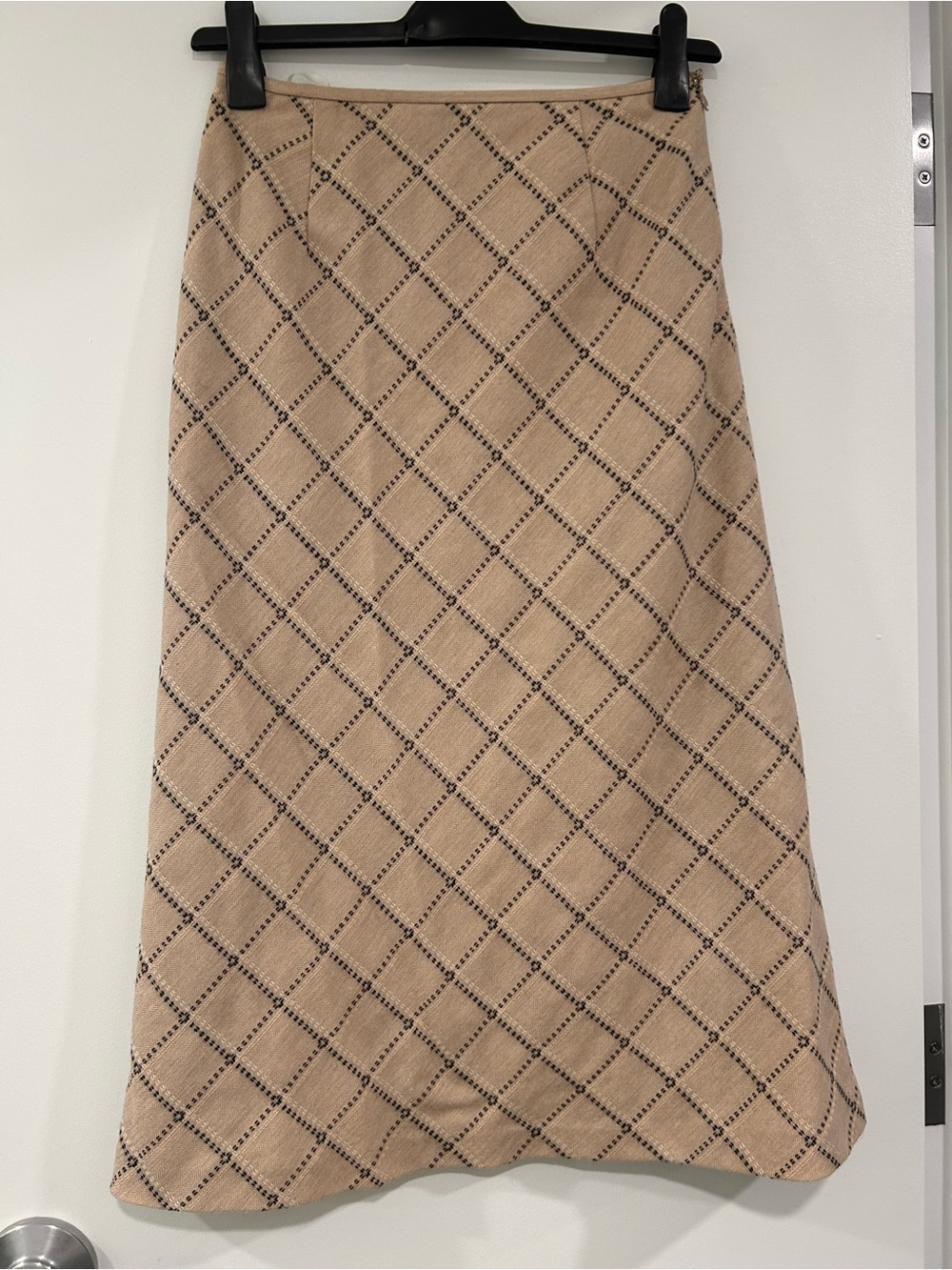 Vintage 100% Wool Beige Diamond-Pattern Midi Skirt